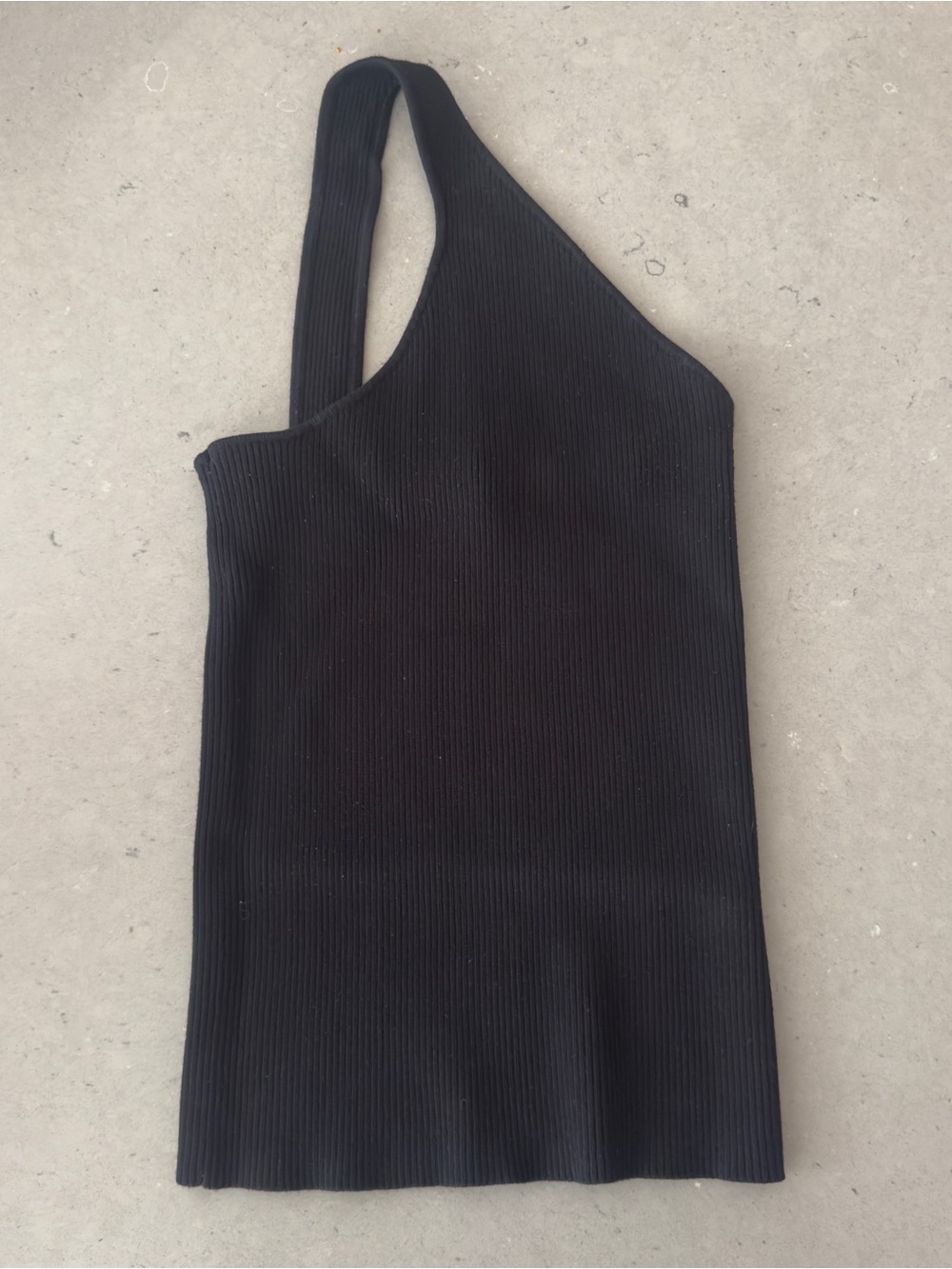 Black One-Shoulder Ribbed Going Out Top